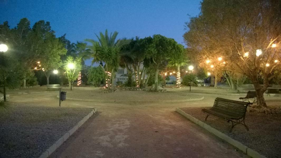 Residencia Marista Santa Maria Del Mar Hotel Guardamar del Segura Exterior foto